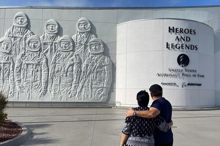 Kennedy Space Center Tickets & Round Trip