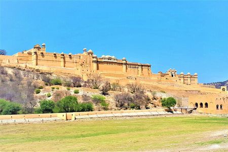 Incredible Rajasthan Tour: Delhi -Agra -Jaipur- Jaisalmer-Udaipur