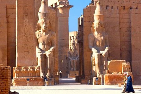 Full Day Tour to East and West Banks of Luxor (Private)