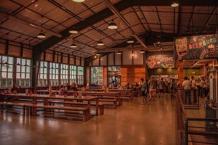 4-Hour Austin Signature Brewery Tour