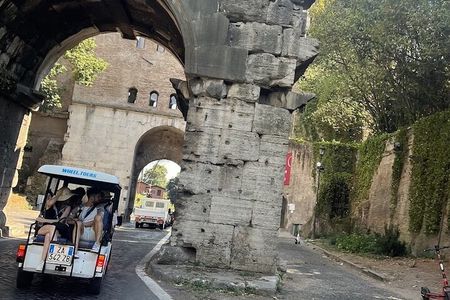 Rome Catacomb & Appian Way Small-Group Tour by Golf Cart