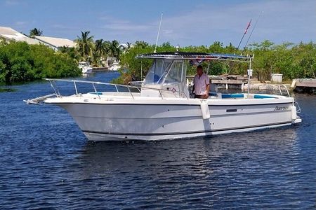 Private Boat Tour in Cayman Islands 