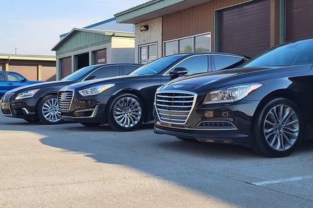 Enjoy Woodinville Winery area by Chauffeured Private Vehicle