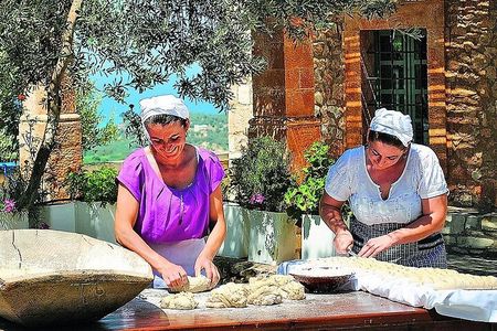 Private Cooking class of authentic recipes in the Corfu Farm