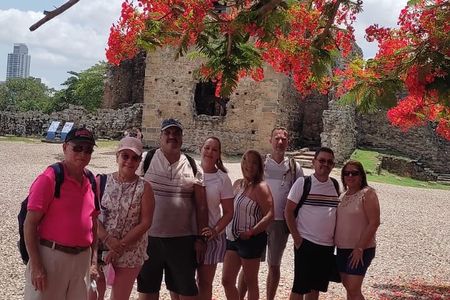 2 Hours Tour to Panama La Vieja for Groups