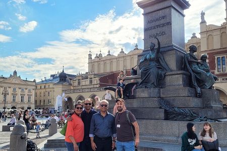 Private Krakow City Tour, Krakow Old Town and Wawel Castle Tour