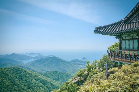 Temple Tour : Namhae Geumsan Boriam Hermitage Tour from Busan