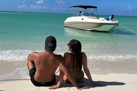 2 Hour Private Charter Tour Turks and Caicos