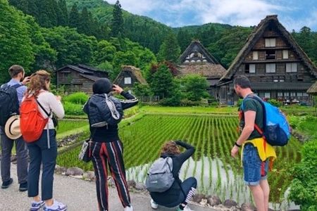 Shirakawa-go Day Trip from Takayama by Car, Licensed Guide