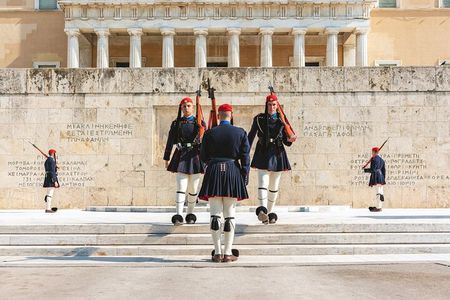 Athens:Half day tour to Acropolis and the must-see historical sites and downtown