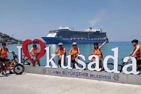 Half Day Private Guided Kusadasi City Bike Tour