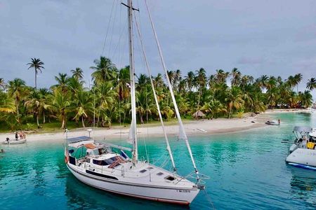 San Blas Private Sailboat - Island Hopping (3 days / 2 nights)