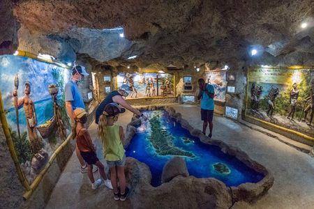 Animal Sightings and Walking Tour at Gumbalimba Park with Addons