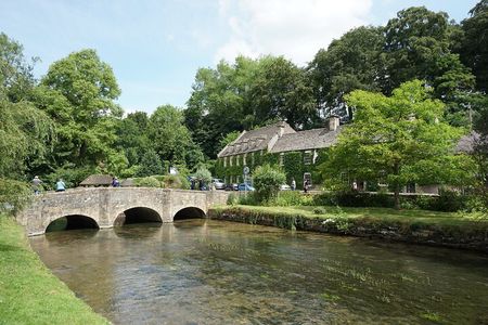 The Cotswolds Guided Day Tour from London