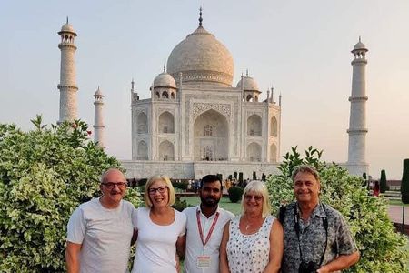 3-Days Private Luxury Golden Triangle Tour to Agra & Jaipur from Delhi