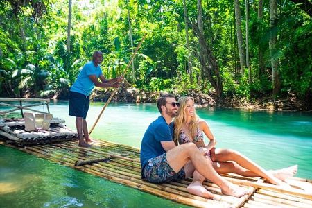 Private Jamaica River Rafting Adventure with Hotel/Cruise Pickup
