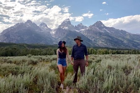 Yellowstone and Grand Teton National Parks Wildlife Adventure