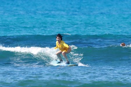 Semi-Private Surfing Lesson in Waikiki, Oahu