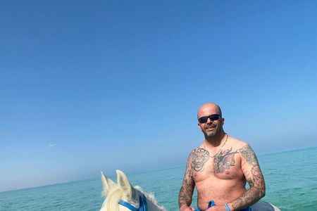 3-Hours Horse Riding and Swimming in Red Sea on the Beach and Dessert Hurghada
