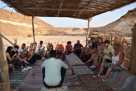 Hurghada: Star watching Desert Adventure by Jeep with Dinner
