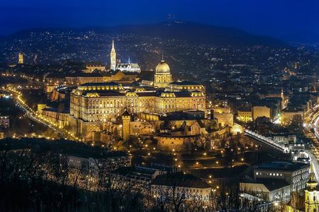 2-Hour Private Night Tour of Budapest