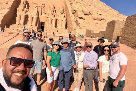 4-Day 3-Night - 5 Star Nile Cruise from Luxor to Aswan + Abu Simbel