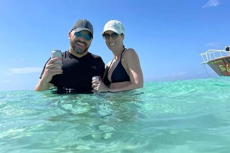 Get to know heaven on earth with Chivis del mar private