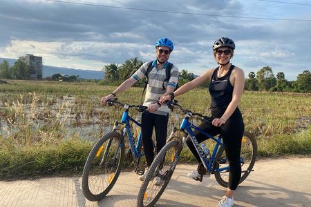 Bike to the backroads of Kampot