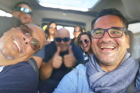 Half Day Easy and Fun Taste of Santorini