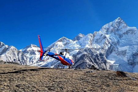 Everest Helicopter Tour from Kathmandu with landing 