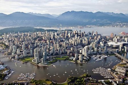 7 hours Private Sightseeing Tour-from YVR Airport or Cruise Port