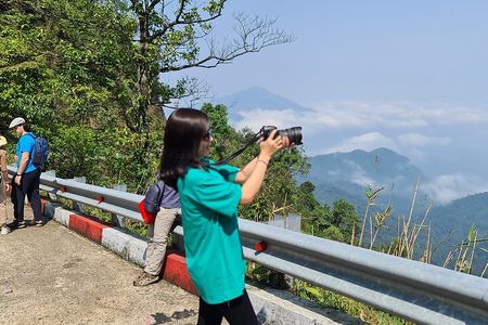 Transfer from Da Nang or Hoi An to Hue via Bach Ma National Park