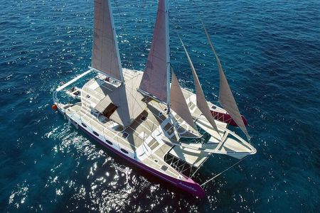 Full day Lembongan Island Catamaran Cruise with BBQ Lunch