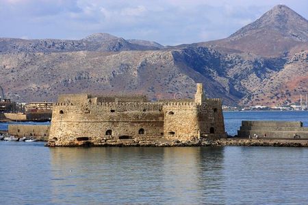 Private Guided Tour in Heraklion City and Knossos Palace