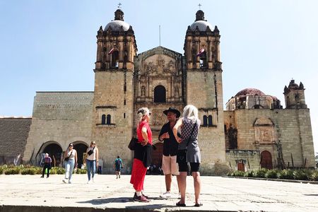 Oaxaca overnight guided tour from Huatulco