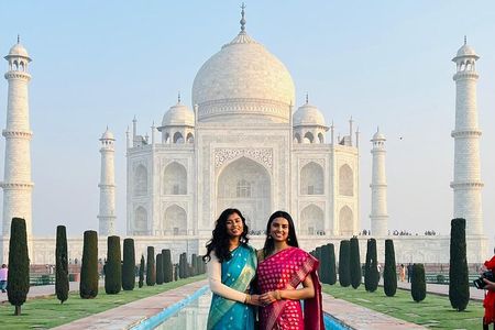 Taj Mahal Day Trip from Delhi by Private Car - All Inclusive