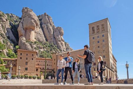 Montserrat, Girona & Costa Brava Guided Day Trip from Barcelona