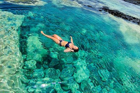 Experience on Sal Island with native and certified guide (including sharks)