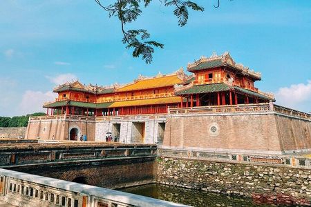 1 Day Imperial City Hue Tour from Hoi An and Da Nang City 