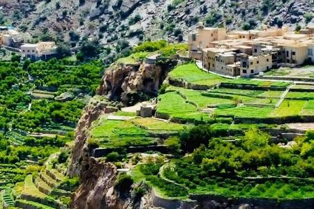 Private Overnight Nizwa & Jebel Akhdar Tour from Muscat