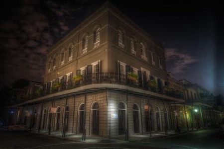 Small-Group French Quarter Haunted Ghost Tour 