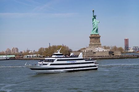 New York Signature Lunch Cruise