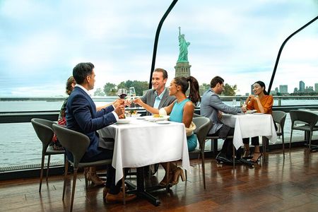 New York Bateaux Premier Lunch Cruise