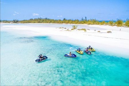 Ghost Freighter Seafari ( abandoned shipwreck) 