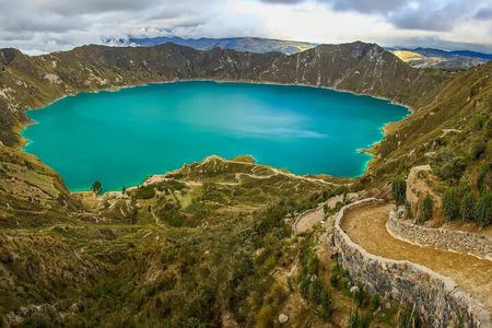 Private Full Day Tour to Quilotoa Lagoon from Quito