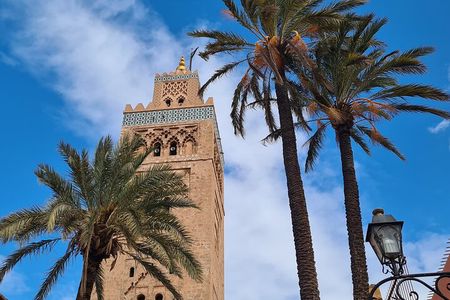 From Casablanca to the Soul of Marrakech: 2-Day Medina Tour