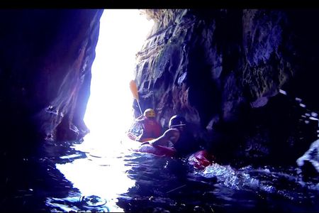 Kayak Tour of the 7 Caves