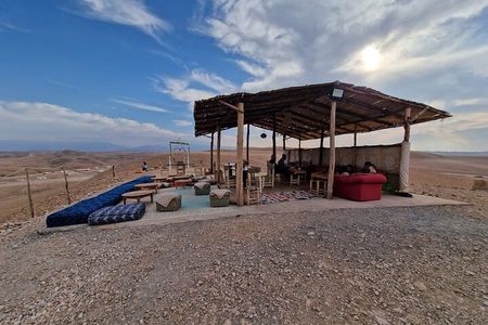  Private: Magical Dinner And Agafay Desert & Sunset Camel Ride