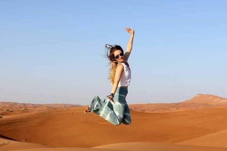 Premium Desert Safari Tour with BBQ Dinner Dubai