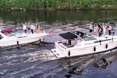Ottawa: 6PM Shared River Cruise Aboard a Real Yacht (Wed–Sun)